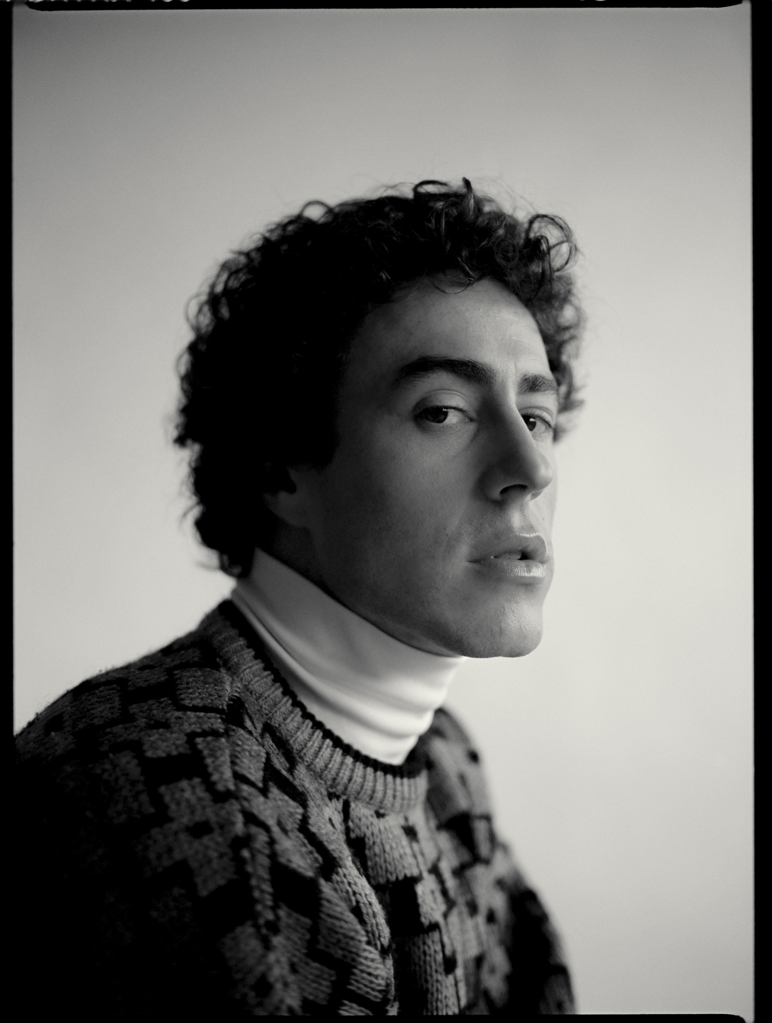 MultiplePersonalitiesWeb-8