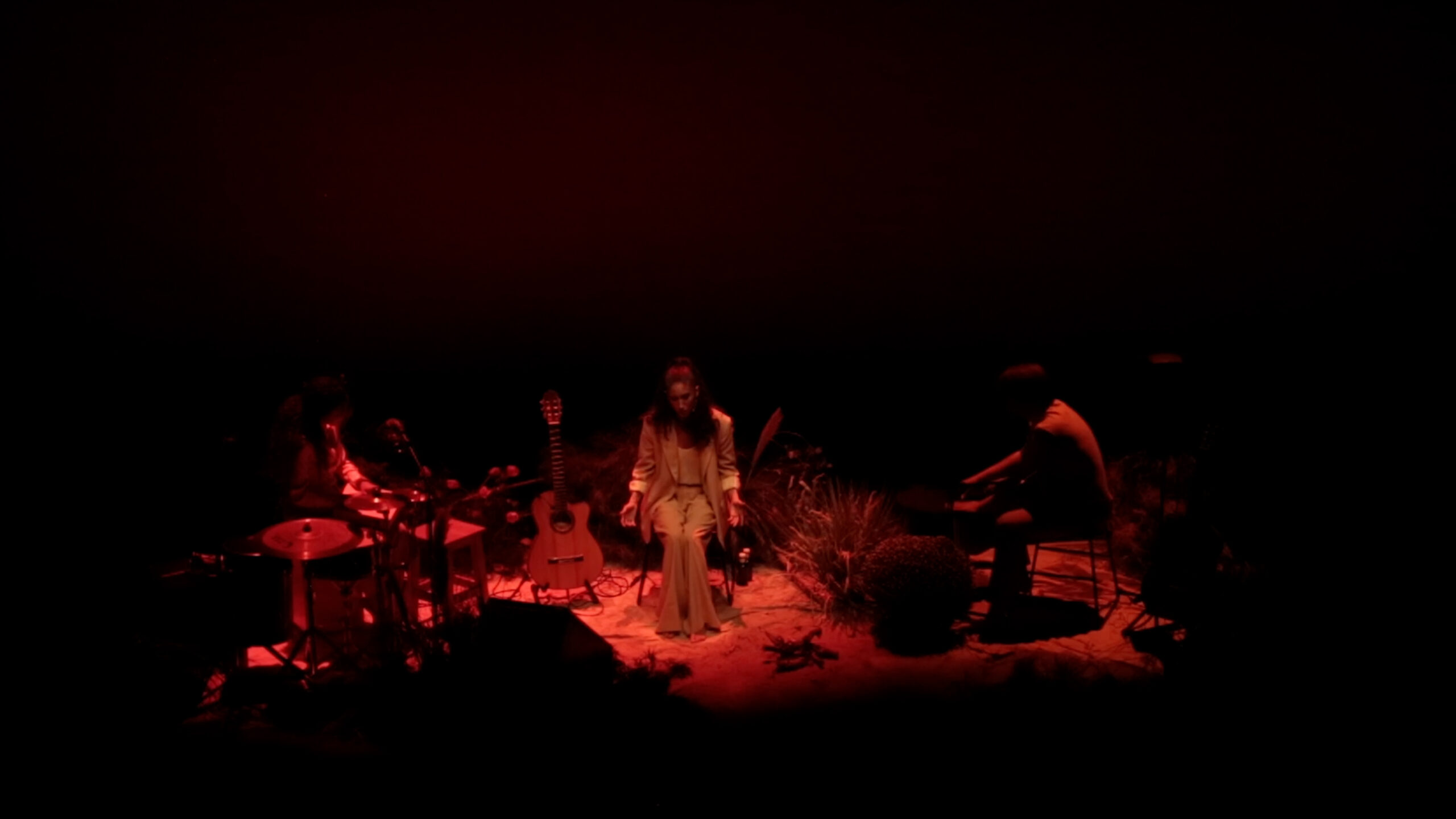 TEATROS CANAL SHOW.00_39_22_19.Imagen fija024